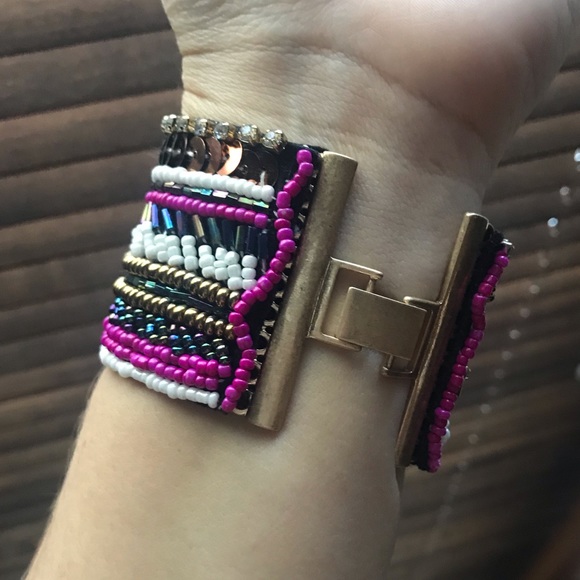 mark. Beaded back lace and bracelet set pink/gold - Picture 7 of 8